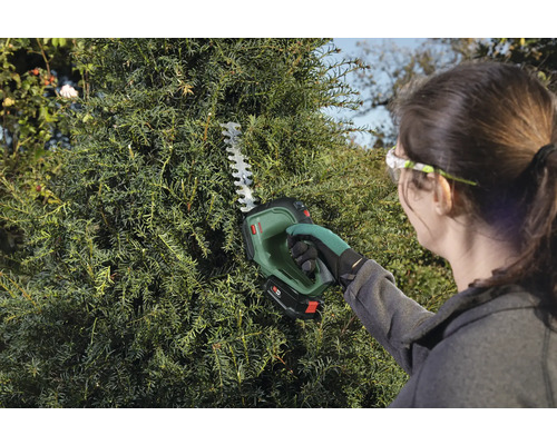 Akku-Grasschere/Strauchschere BOSCH AdvancedShear inkl. Akku 18 V, 2 Ah und Ladegerät