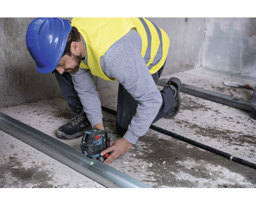 Kombilaser Bosch Professional GCL 2-50 G inkl. Drehhalterung RM 10 & Deckenklemme DK 10