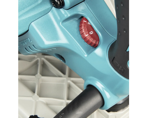 Tauchsäge Makita SP6000J1 inkl. 1,4m Führungsschiene und MAKPAC Systemkoffer